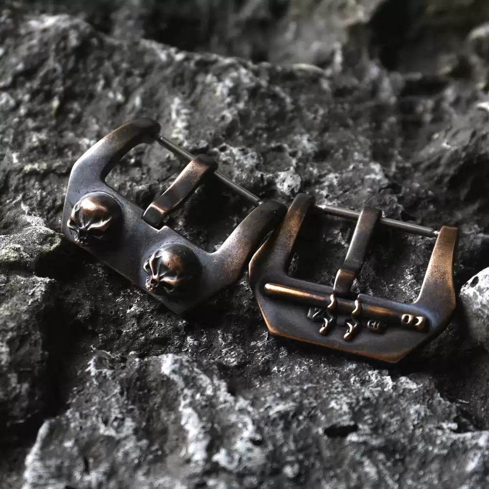 Bronze buckle made of aged 22 24 26MM tin oxide bronze strap buckle accessories, pure copper genuine leather buckle