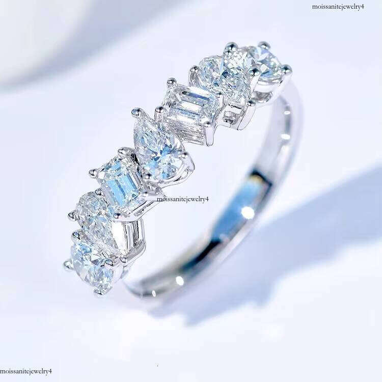 Discount Price Custom Gold With 2 Shape Dia Ring Women for Gift Elegant Moissanite Jewelry