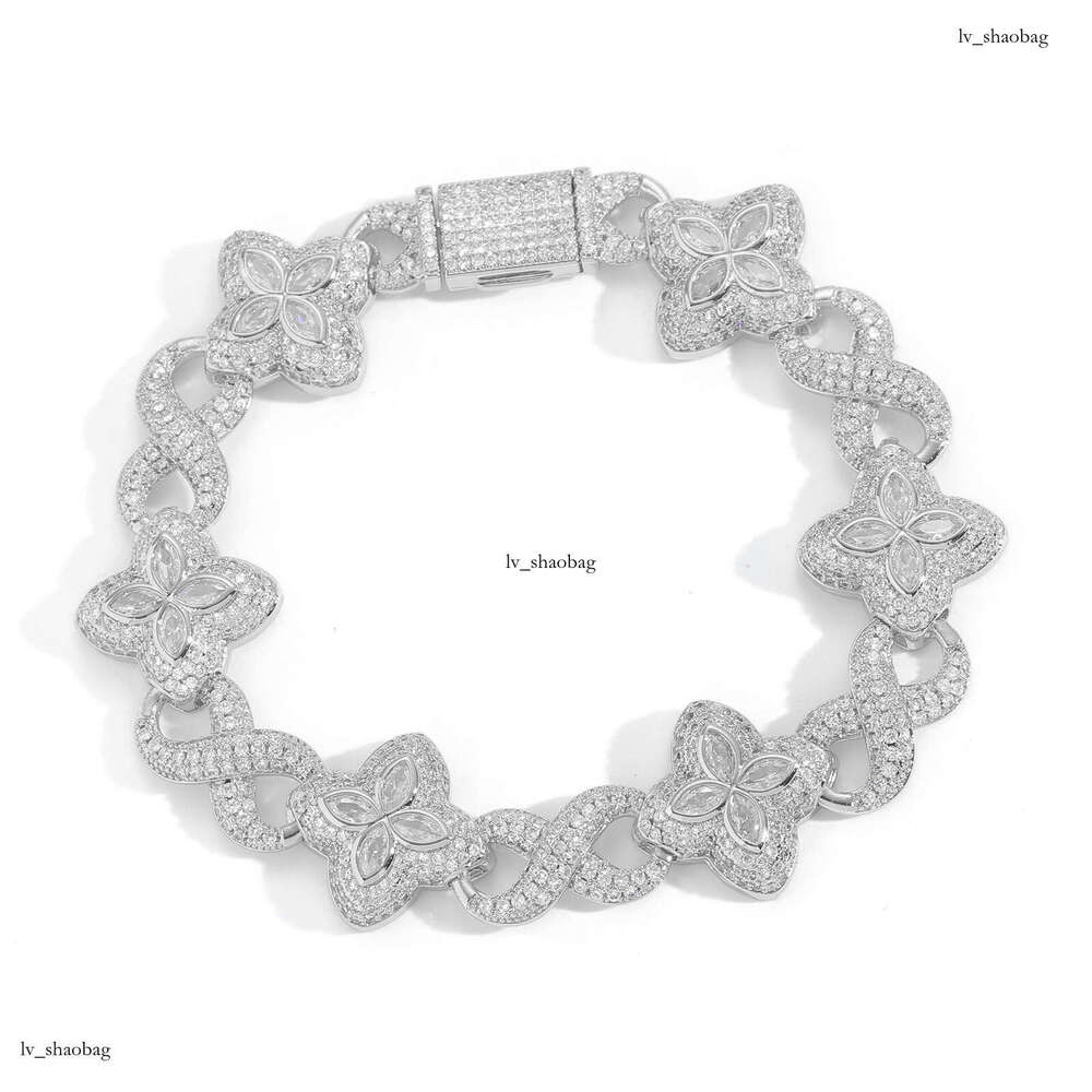 Hip-Hop Infinite Clover Bracelet Fashion Trendy Cool Stylish Personality High-End 5A Zircon Unisex Accessories