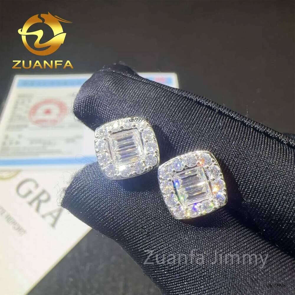 New Designs 14K Solid Real Gold Iced Out Hip Hop Jewelry Baguette Vvs1 Moissanite Dia Stud Earrings