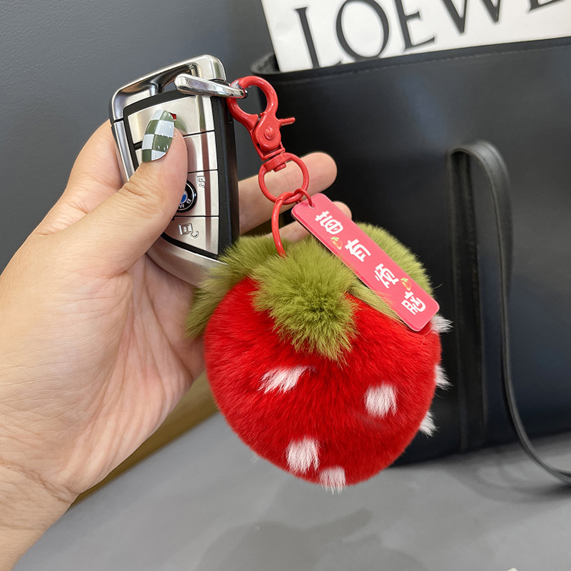 Plush ball real Rex rabbit fur keychain cute cream strawberry soft toy womens handbag pendant car key ring jewelry ring girl gift 240909