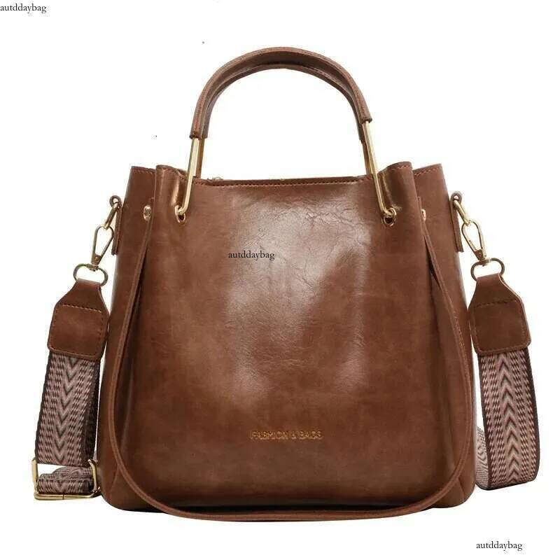 Solid Sewing Thread Top Handle Bags Large Capacity Fashion Brand For Women Interior Zipper Pocket Pu S Handbags Shoulder Bag Ddmysheep