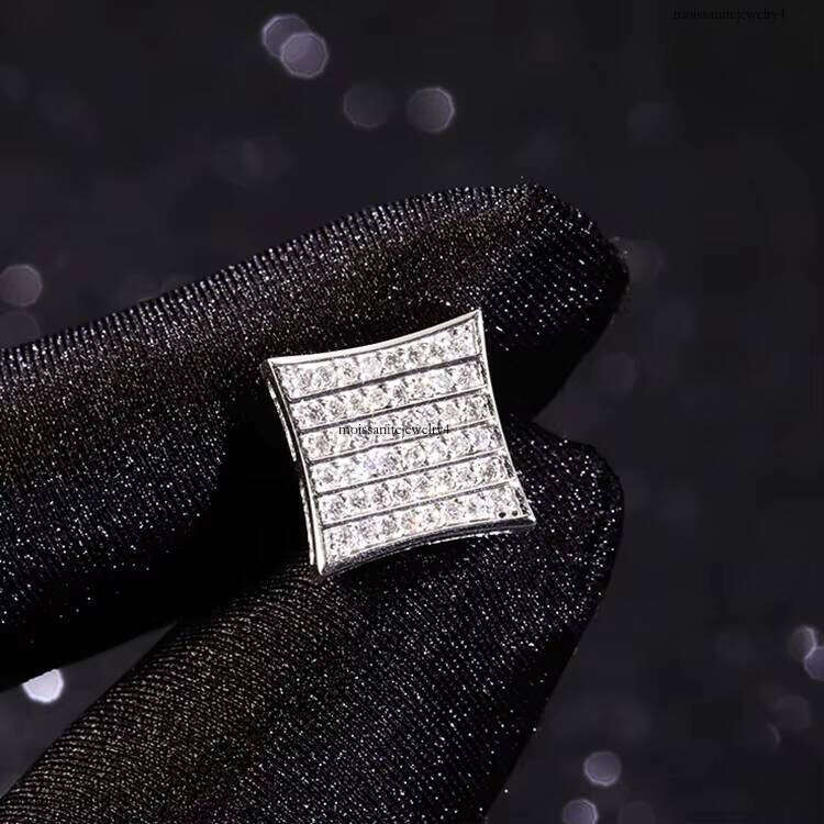 VVS D GRA Cushion Style Sterling Sier Gold Plate Round Moissanite Stud Earrings for Mans Women