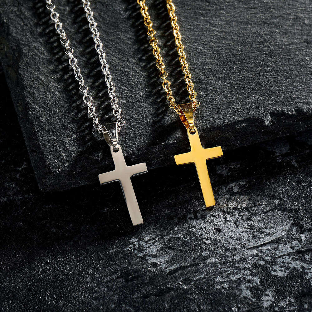 Hip-Hop Style Hot-Selling Titanium Cross Pendant for Men and Women Sterling Silver Moissanite chain Chain Gold