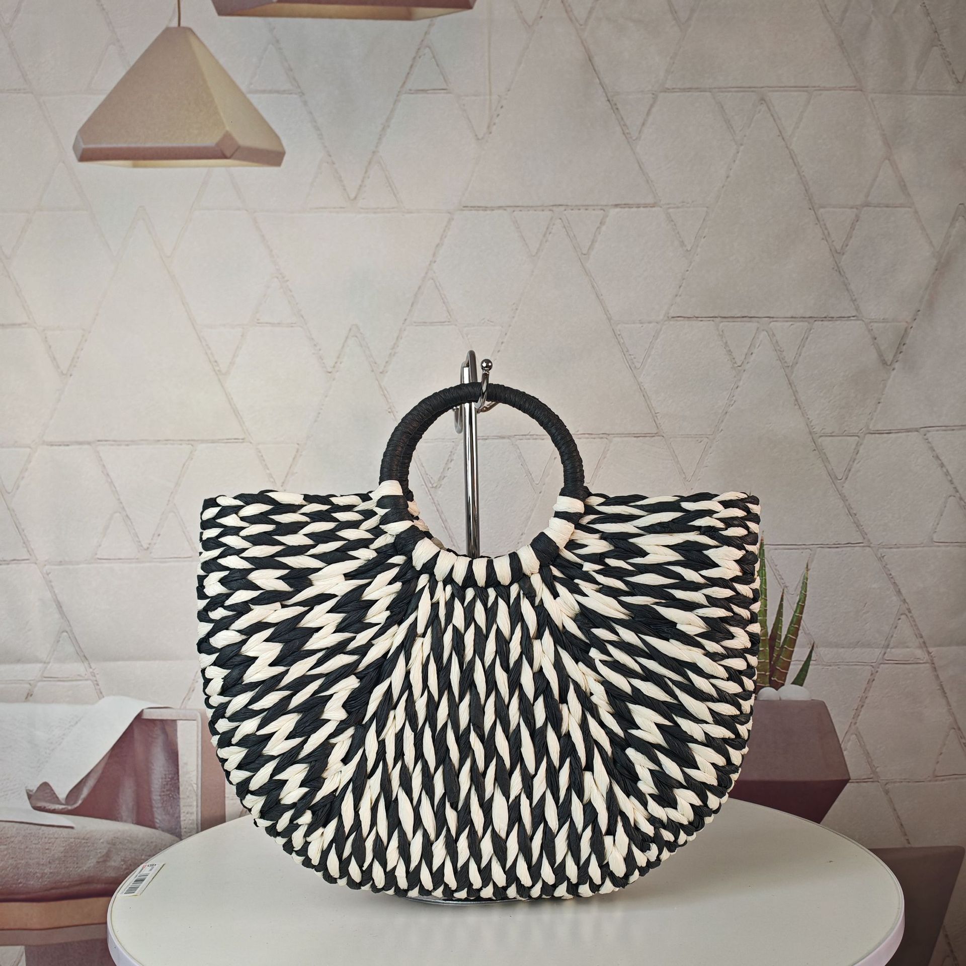 2025 Free Shipping New Women's Designer Handbag Multifunctional Handbag Straw Bag Commuting Leisure Beach Bag Outdoor Leisure Bag Armpit Bag