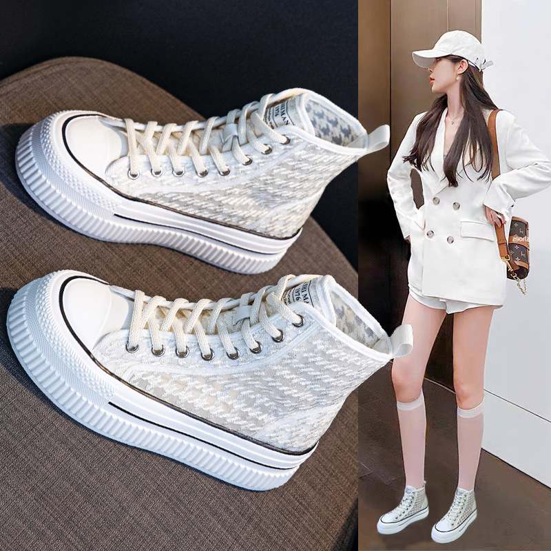 High top breathable mesh shoes for women, lightweight soft sole 2025 designer's new multifunctional thick soled board shoes