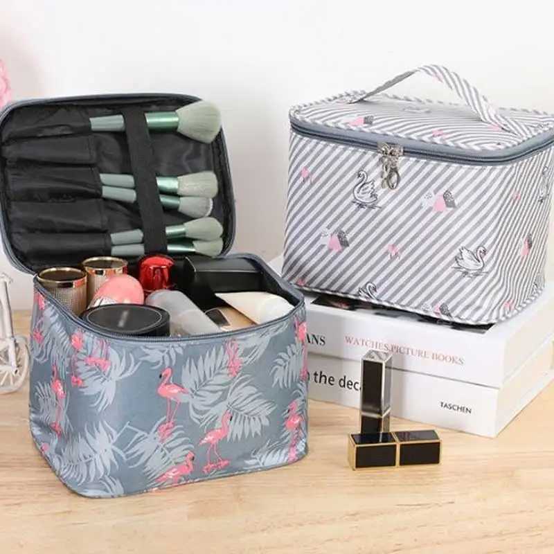 Handheld Makeup Storage Bag Waterproof Portable Multifunctional Travel Cosmetic Cleaning Organiser Jewellery Display Case Y2508091