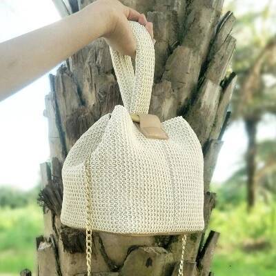 Brand Straw Bags for Women Beach Personality Crossbody Lock Handbag Lady Vintage Handmade Knit Fashion Shoulder Bag