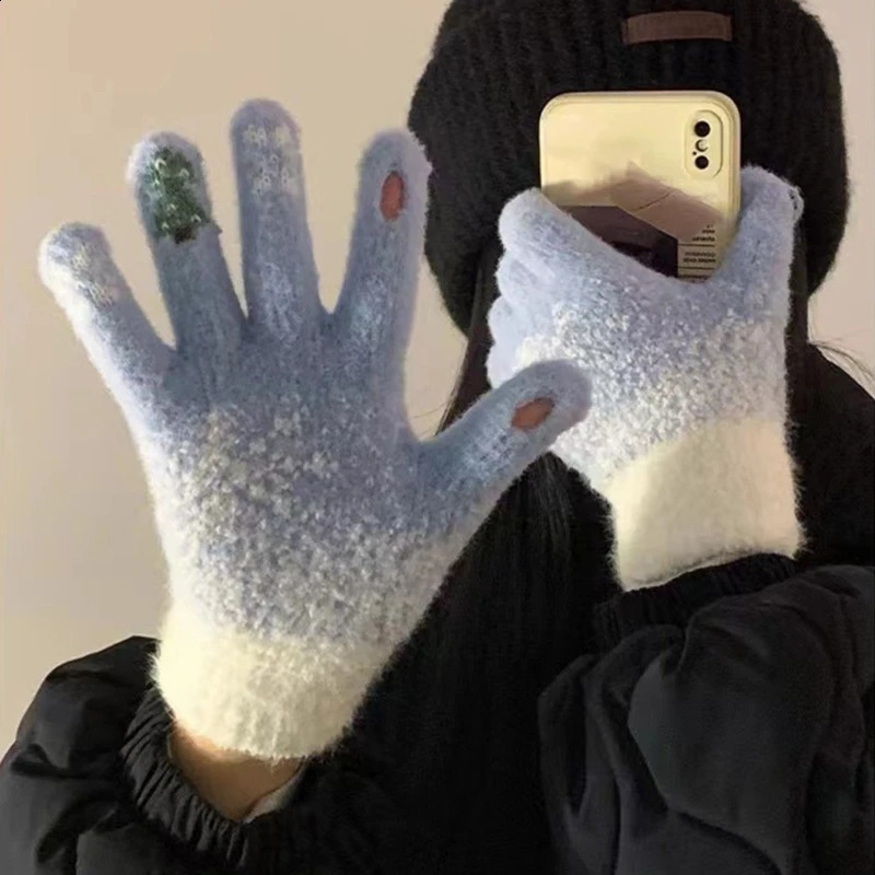 Screentouch Gloves for Autumn Winter Warm Liner Gloves for Female Girl Christmas Hand Warmer Women Daily Wear Handwear 250807