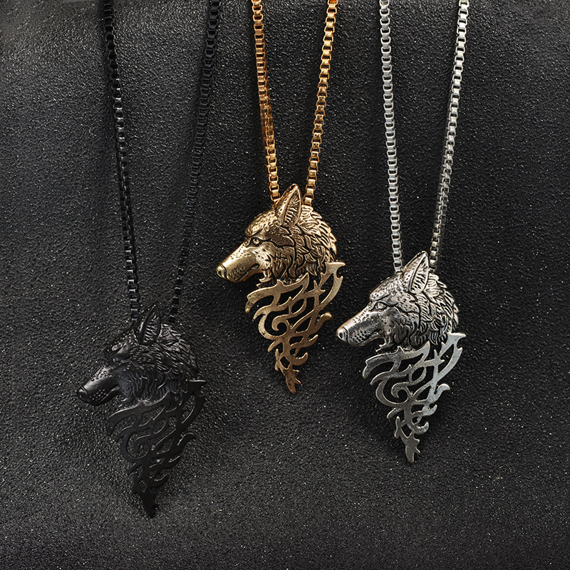 Men's Bold Wolf Head Fashion Personality Metal Animal Sweater Chain Necklace