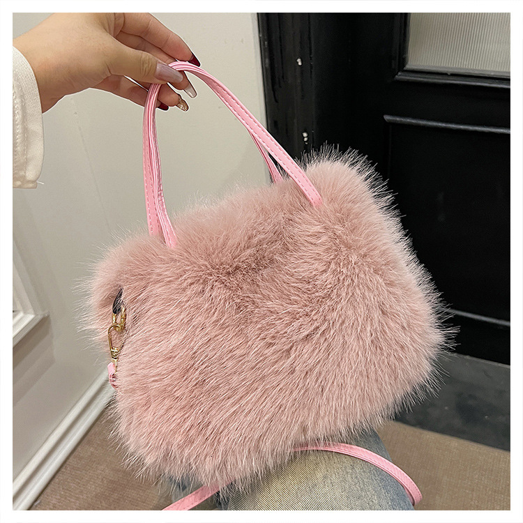 New Fashion Versatile Autumn Winter Small Square Bag Single Shoulder Crossbody Bag For Women Korean Designer Bag Fashion High-end Plush Luxury Bag Und