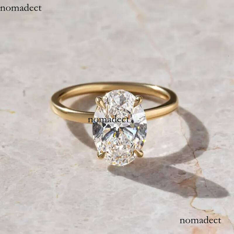 4 Claws Oval Cut Dia Solitaire Solid Gold Classical Style Engagement Ring