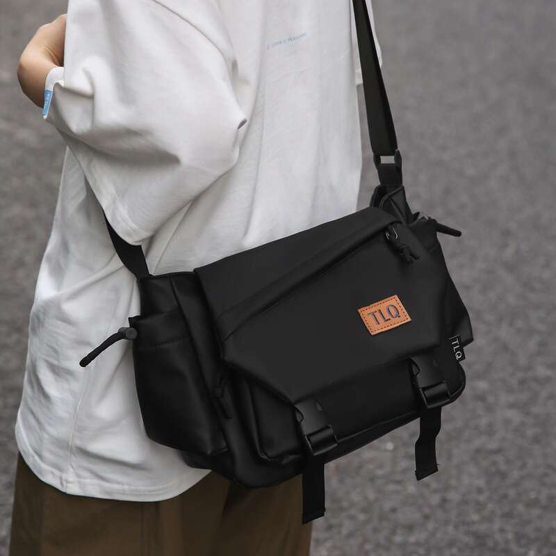 Hot Selling New Single Shoulder Men, High-End Water-Resistant Messenger Bag, Large Capacity Fashion Crossbody Bag For Men Designer Bags