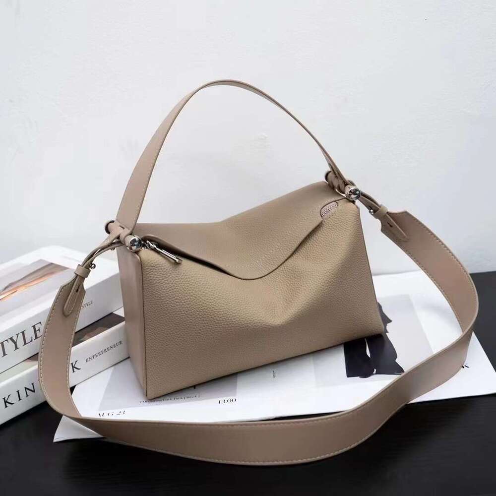 Handheld Pillow for Women New Genuine Leather Crossbody Top Layer Shoulder High end Niche Cowhide Bag