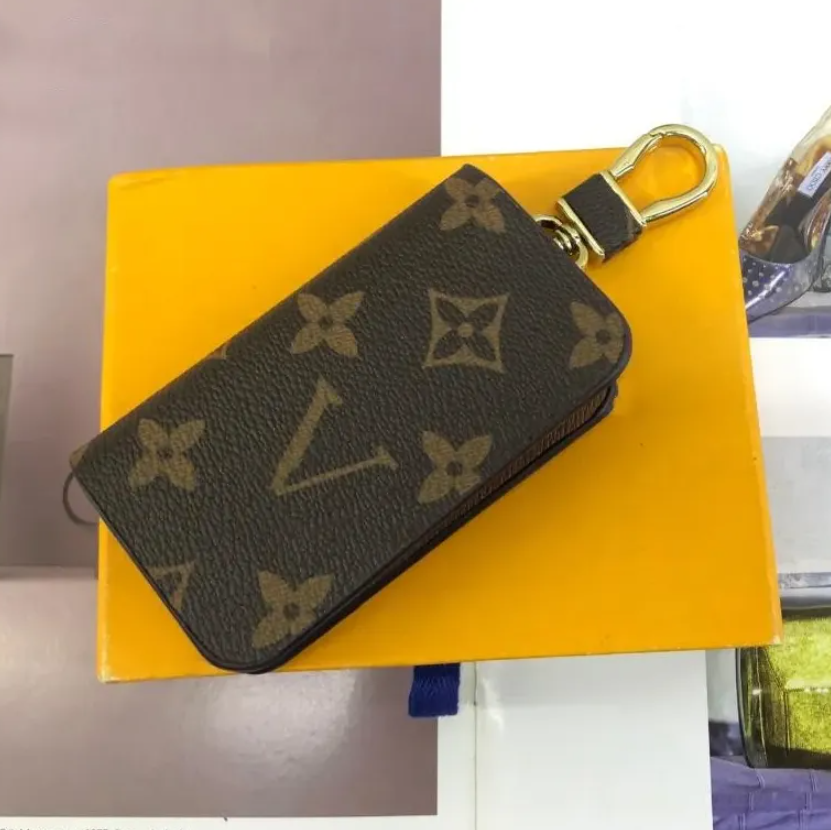 Designer Men Keychains Car Bags Case Unisex Genuine Leather Letter Wallet Holder Women Zipper Smart Keychain Cases Cars Key Chain with Brown Flower Box gift