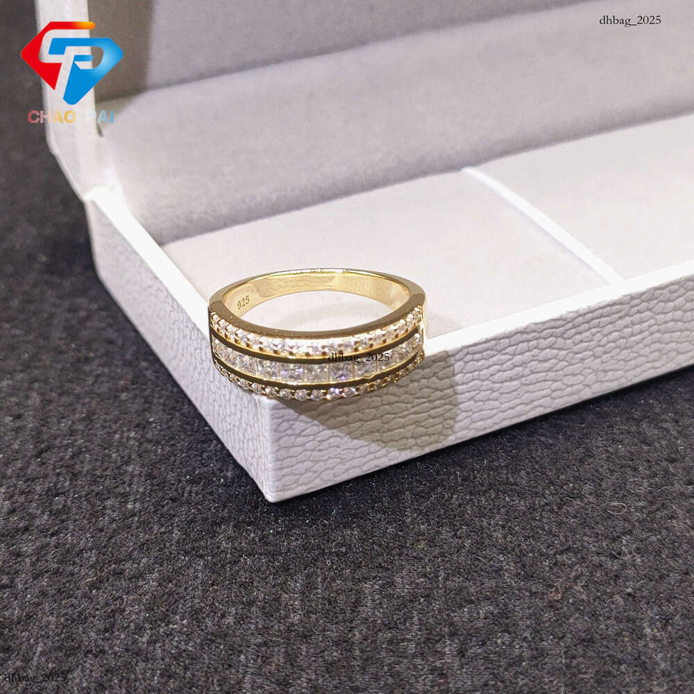 Personalized Hip-Hop New S Silver Inlaid D Color VVS Moissanite Three-Row Stone for Men and Women High-End Ring