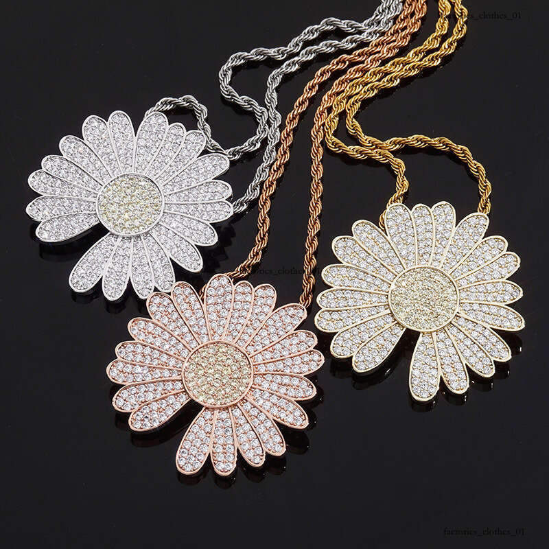 New Style G-Dragon Daisy Pendant Full Moissanite chain Simple Personality Hip-Hop Trendy Necklace Jewelry
