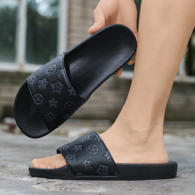 Designer Slippers Men Slippers 2025 Summer New Trendy Outerwear Large Size Outdoor one-line Slippers Beach and Beach Slippers Free shipping