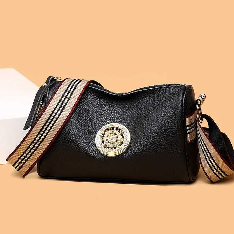 Genuine Leather Crossbody Bag Stylish Black Camel Green Womens Trendy Handbag Single Shoulder Bag with Adjustable Strap Z250809