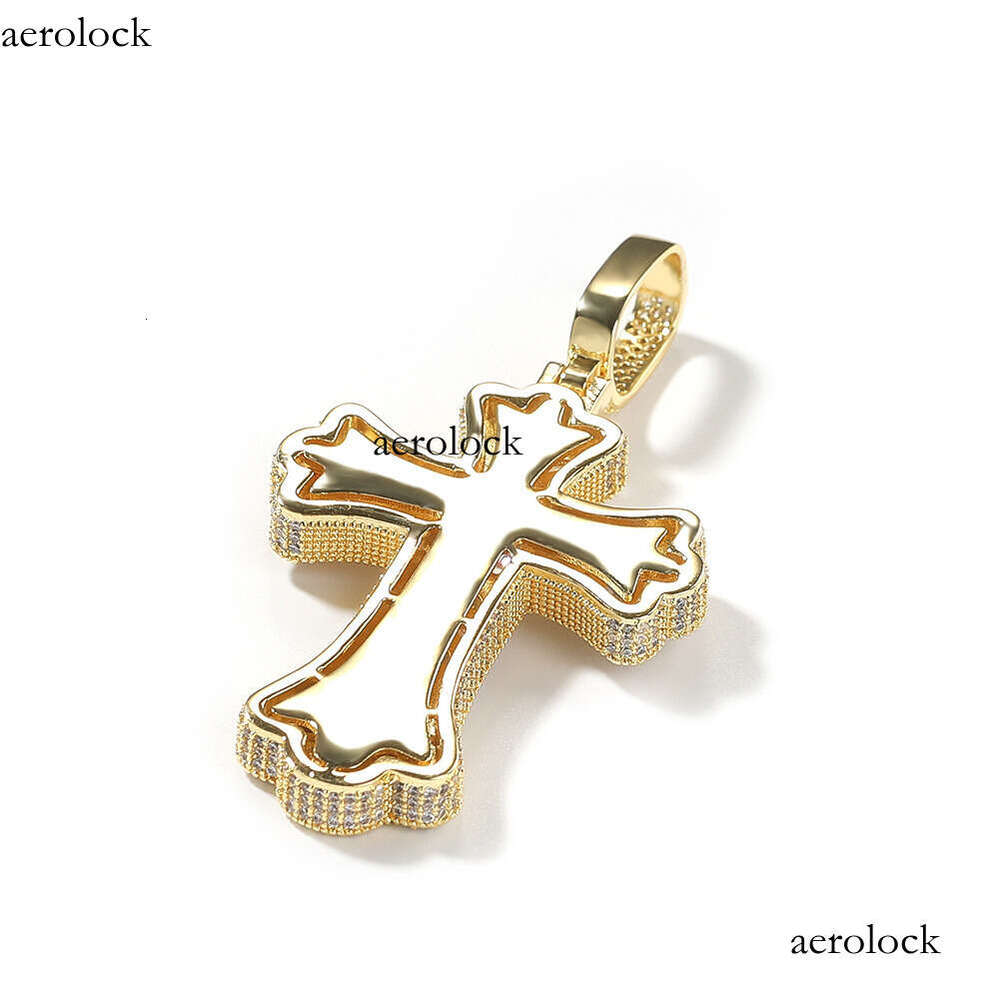 Hip-Hop Personality Light Full Dia Wheat Spike Cross Pendant Fashion Creative Colorful Moissanite chain Exquisite Versatile Jewelry