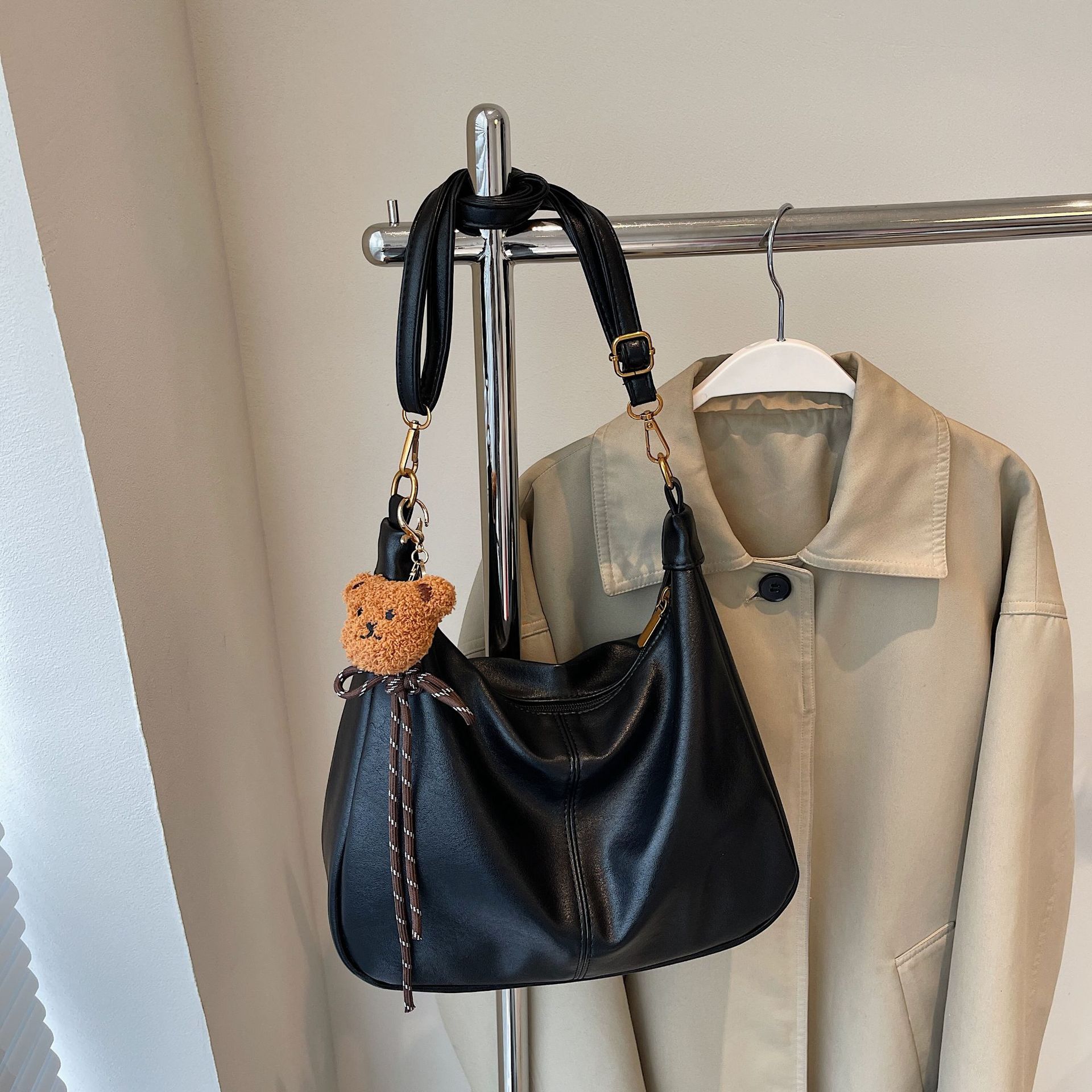 Women's Bag Luxury Bag 2025 Fashion Autumn Winter New Soft Surface Cross-border Korean Style High Appearance Shoulder Bag Designer Bag Handbag Cr