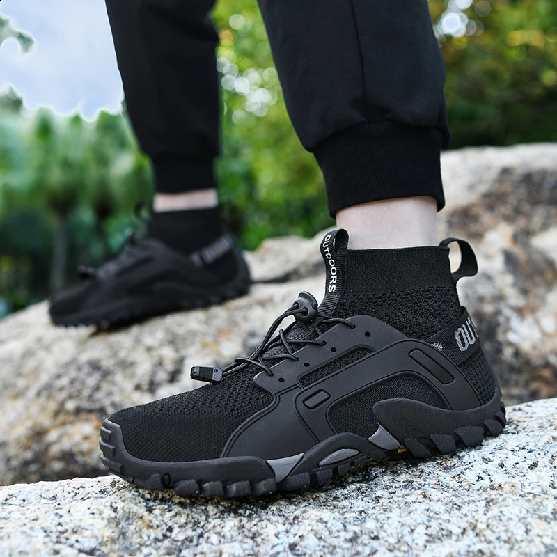 Hiking Shoes Summer Large-sized Canyoning Shoes Outdoor Hiking and Wading Shoes Casual Couple Sports Shoes 250805