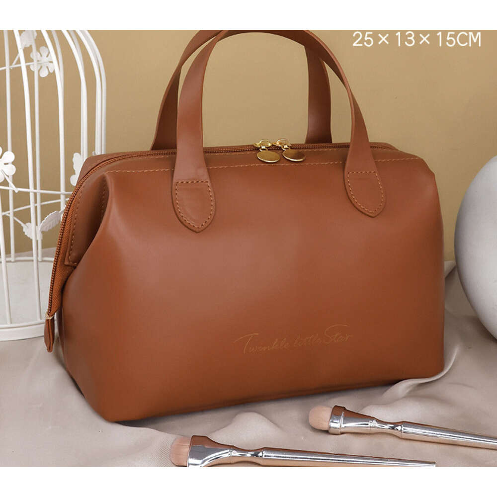 New French Style Handbag High Appearance Large Capacity High-end Makeup Portable PU Cosmetic Storage Bag
