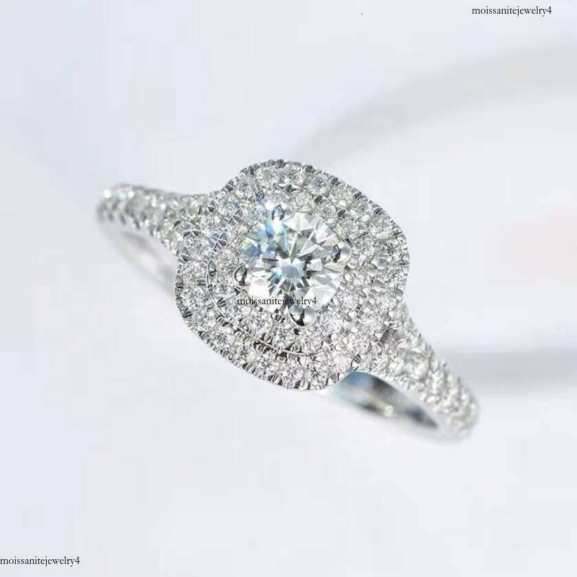 Customized 14k Solid Gold Wedding WIth 2ct Round Moissanite Dia Engagement Ring for Women