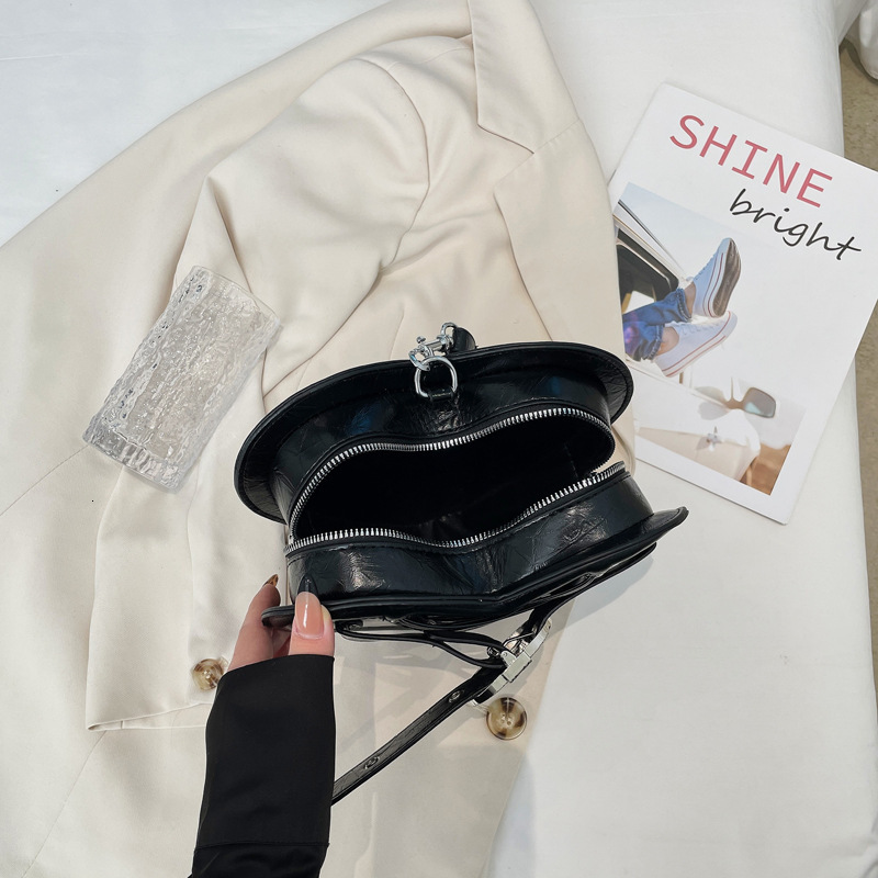 Korean Style Luxury Bag Designer Bag Elegant Design Fashionable Handbag For Women 2025 Autumn New Trendy Single Shoulder Crossbody Heart Bag