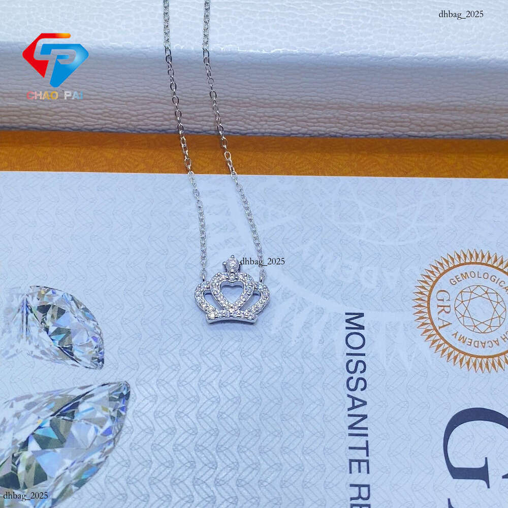 Necklace Iced Out VVS White Gold Full Inlaid D Color Moissanite Crown Pendant Women's Fashion Jewelry Accessories