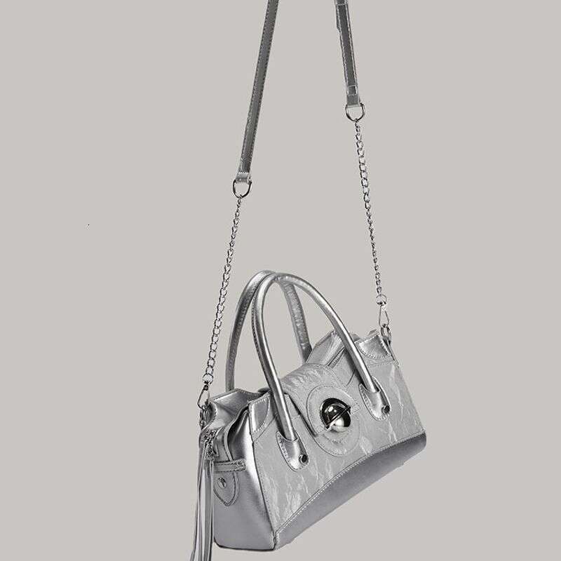 Summer Bags 2025 New Millennium Hottie Tote, Niche, Light , Biker Bags, High-End Shoulder