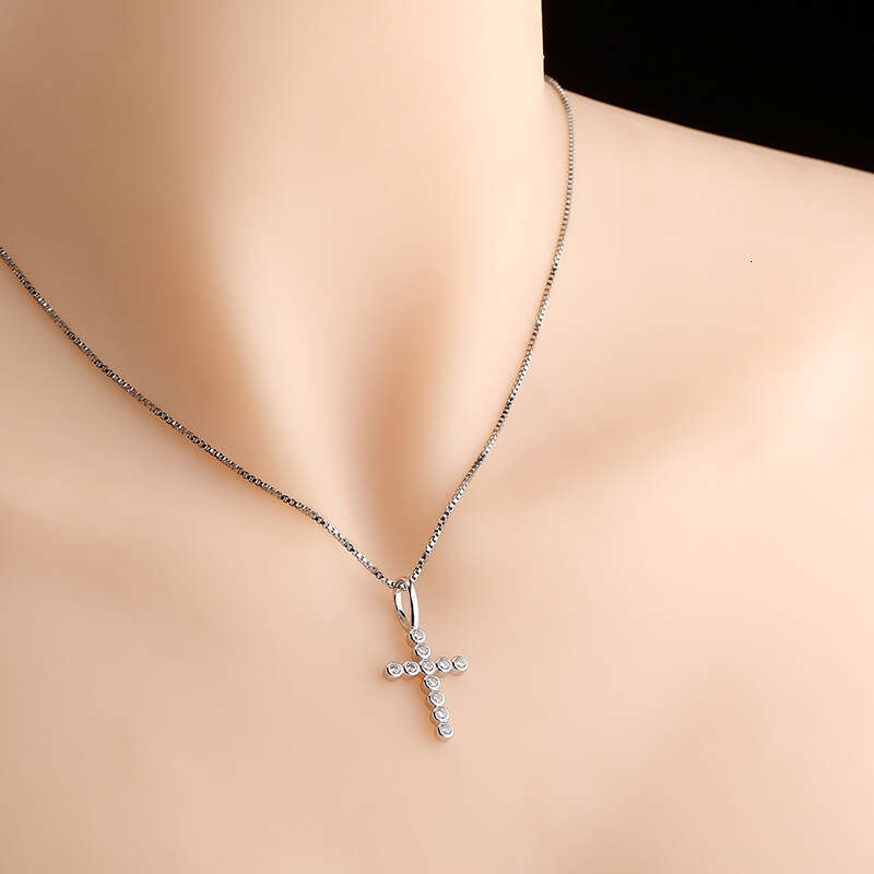 Iced Out VVS Angel Cross Pendant Micro Paved Moissanite chain Women Hip Hop Versatile Necklace