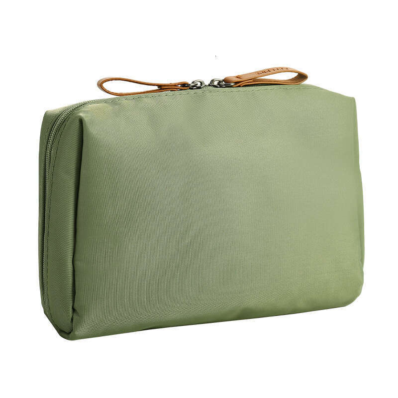 New Korean Style Women's Casual Large Capacity Waterproof Dustproof Toiletry Makeup Travel Niche Portable Small Bag
