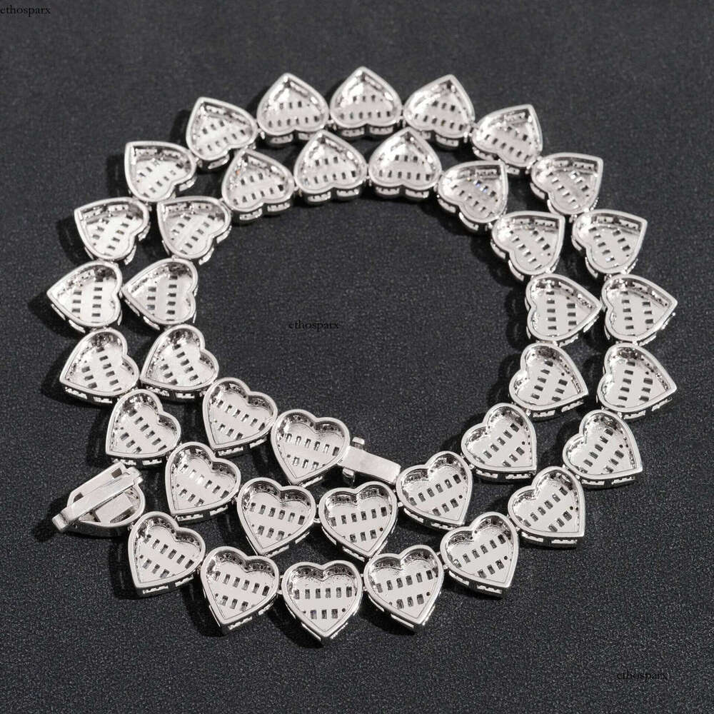 Fashion 13mm heart-shaped necklace sier vvs moissanite hot selling mens and womens jewelry straight