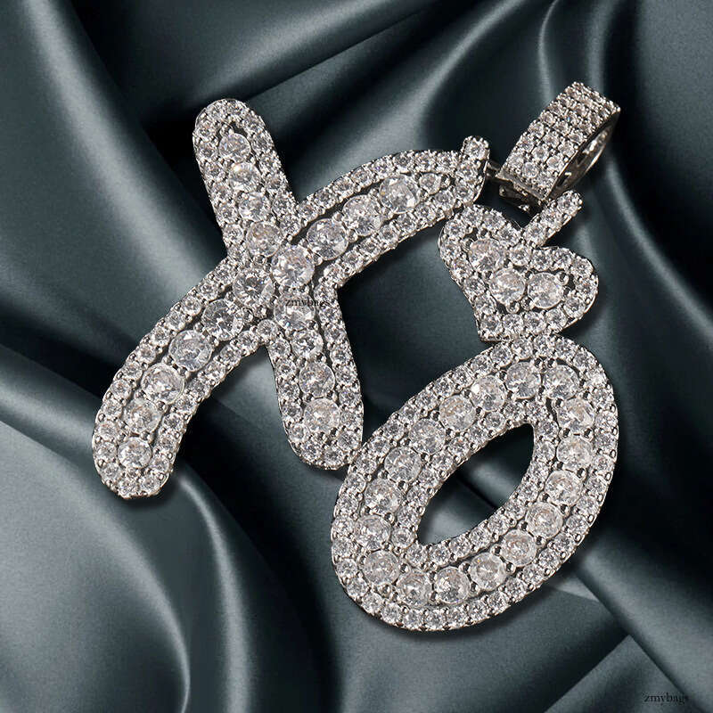 Hip-Hop Boy New Heart XO Letter Micro-Inlaid Moissanite chain Pendant Unisex Personalized Jewelry Couple Necklace