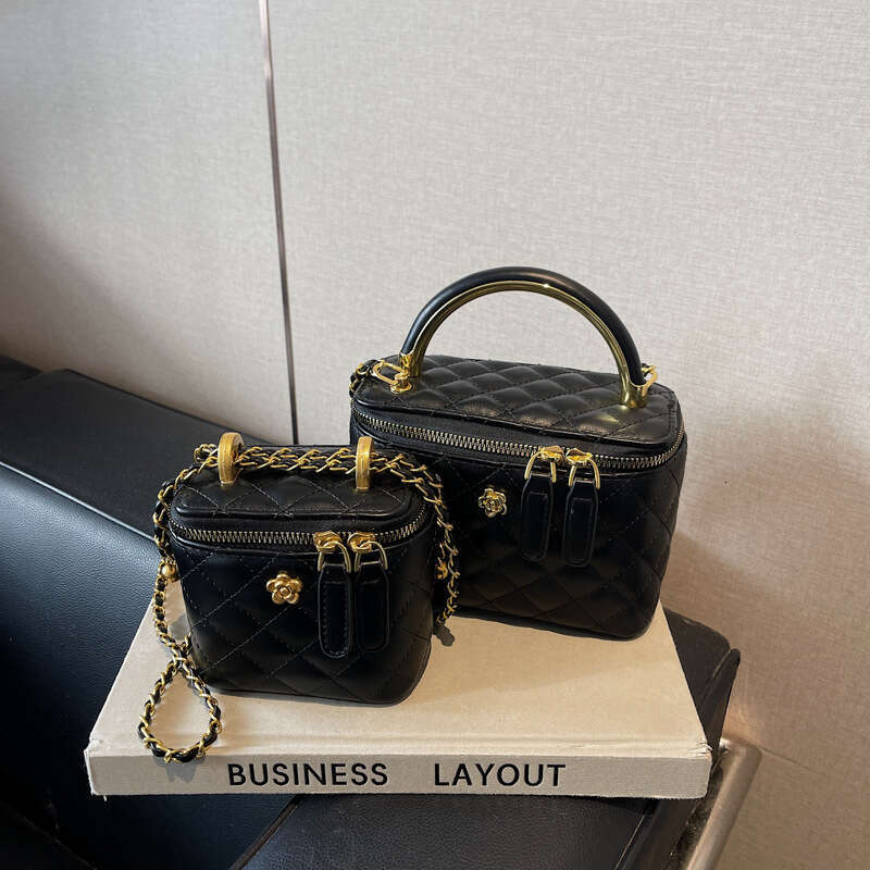 New Handbag for Women Spring Quilted Trendy Chain Bucket Parent-Child Mini Crossbody Makeup Bag