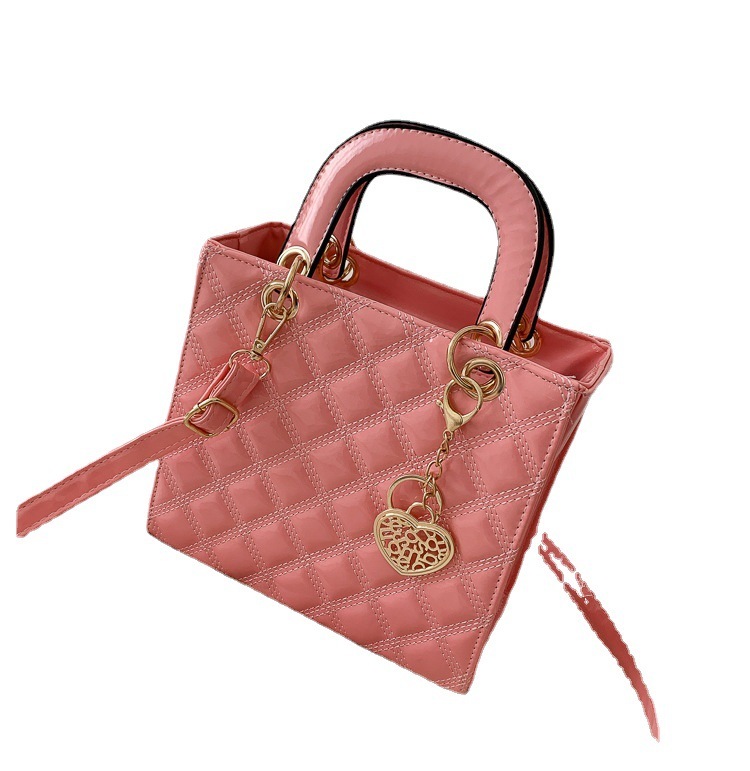 Free Shipping Designer's New Women's Small Bag 2025 New Korean Style Multifunctional Shoulder Crossbody Bag Princess Diana Bag