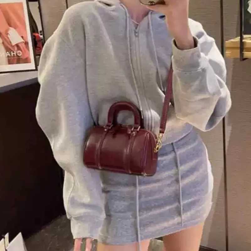 2025 Boston Bag Genuine Leather FAshion Niche Brand Exquisite Crossbody Shoulder Practical Mini Versatile Elegant Handbag Z250809