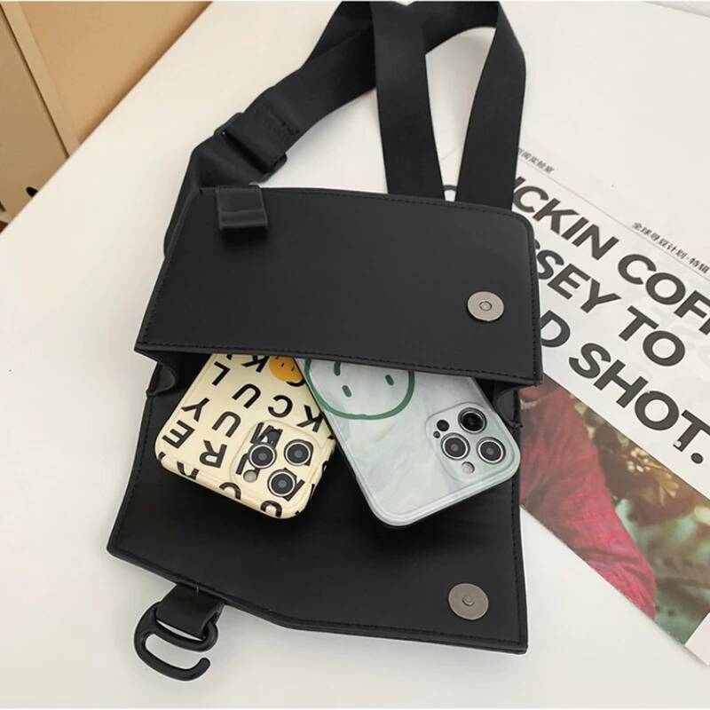 Crossbody for Men 2024 New Casual Messenger Shoulder Korean Trendy Brand Mobile Phone Storage Small Square Bag