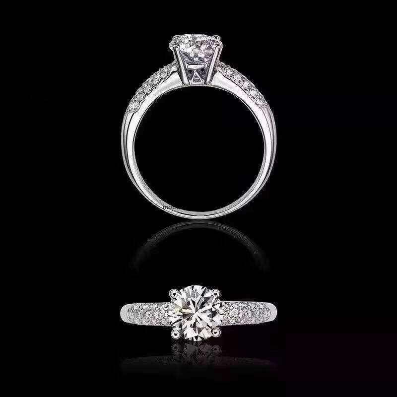 New Design Classical Four Prongs S Sier Round Cut D Color Moissanite Dia with GRA Certificate for Wedding Ring