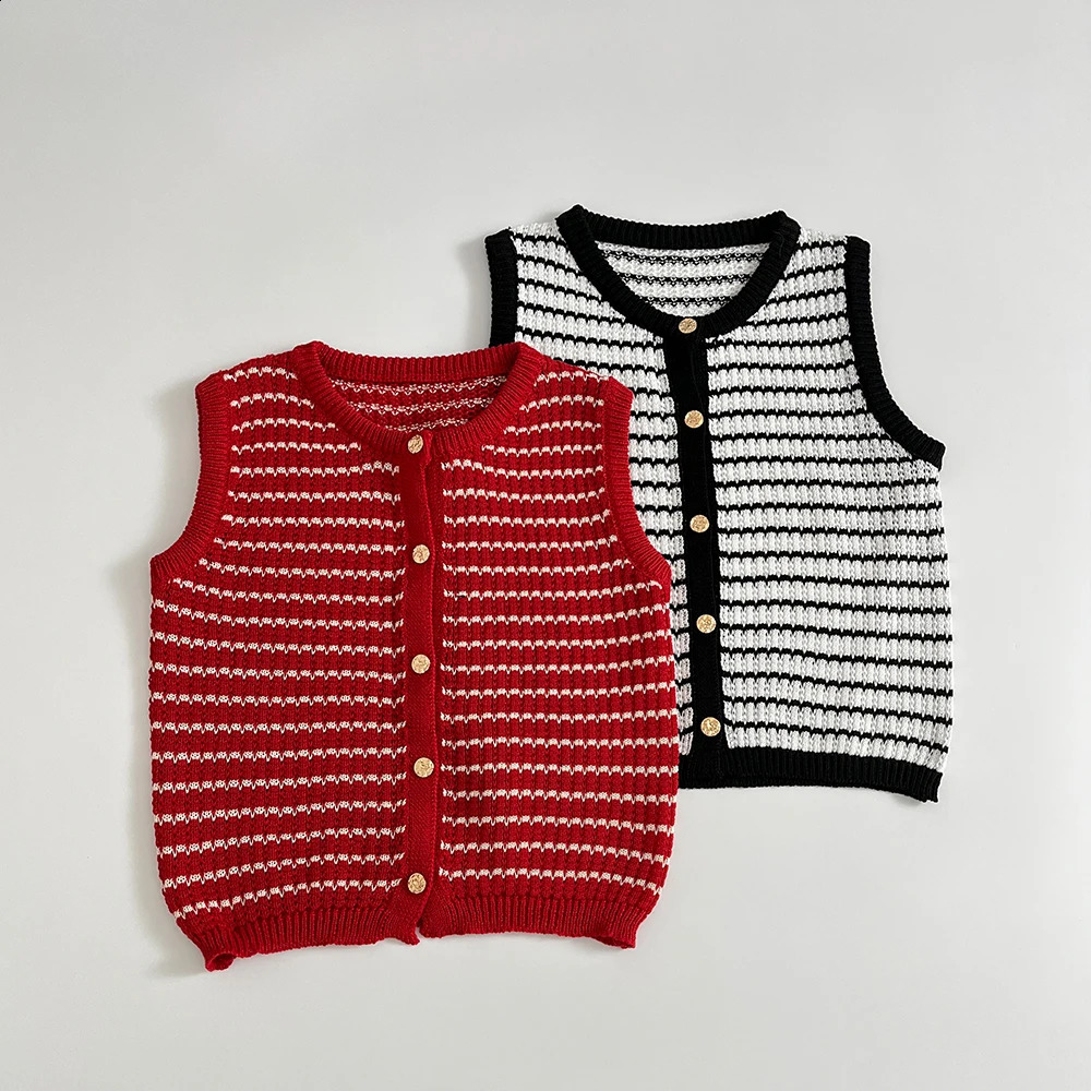 TRAFSHE Vintage Summer Womens Waistcoat Thin Stripes Hollow Knitted Sleeveless Single Breasted Slim Vest Crop Top Y2K 5039361 250809