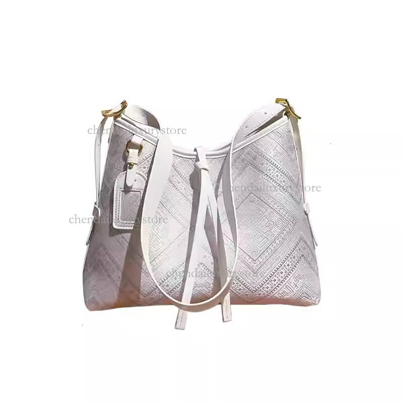 Free Shipping Designer Dragon Beard Handbag Women's Large Capacity Tote Bag New Single Shoulder Armpit Bag Shopping Handbag