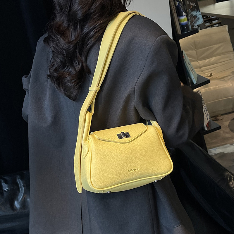 Korean Version Niche Luxury Designer Bag Design Women's Bag 2025 New Fashionable Versatile Commuter Bag Feel Cross-border Trendy Single Shoulder 