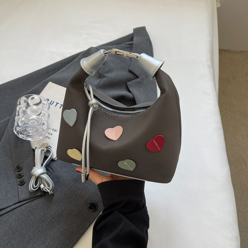 For Designer Bag Women Luxury Bag 2025 New Style Personality Handbag Super Popular Heart-shaped Commuting Versatile Single Shoulder Crossbody Dumpling
