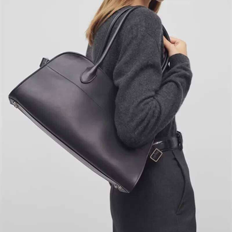 new high-end retro horizontal top layer leather hand-held large-capacity commuting tote bag