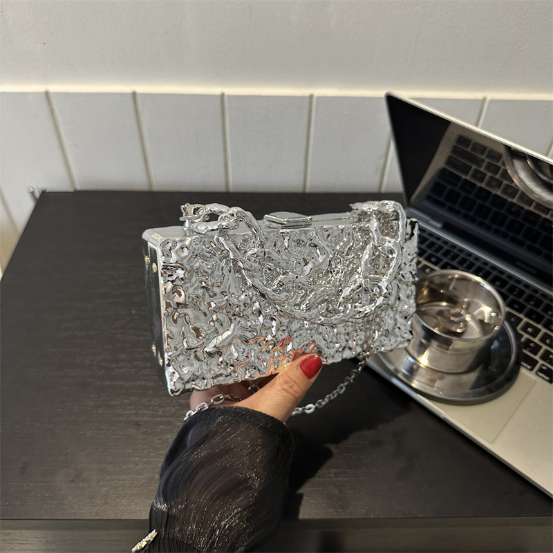 Exquisite Chain Handheld Acrylic Bag New Luxury Bag 2025 Designer Bag Fashion Ice Crack Pattern Personalized Handbag Crossbody Box Bag