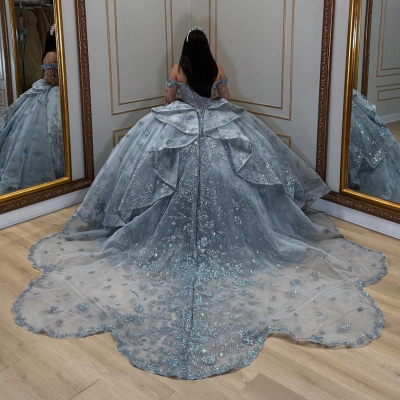 Gray Shiny Quinceanera Dresses Off The Shoulder Sequin Applique Lace Beading Tull Ball Gown Vestidos De 15 Anos Sweet 16 Dress