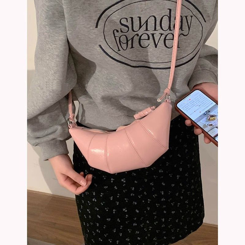 Sweet Small Dumpling Croissant Versatile Crossbody Shoulder Bag ddmymoon
