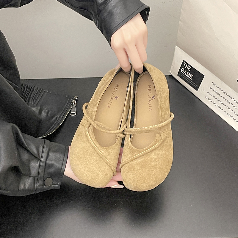 Retro height increasing women's thick soled loafers 2025 designer's new Mary Jane shoes