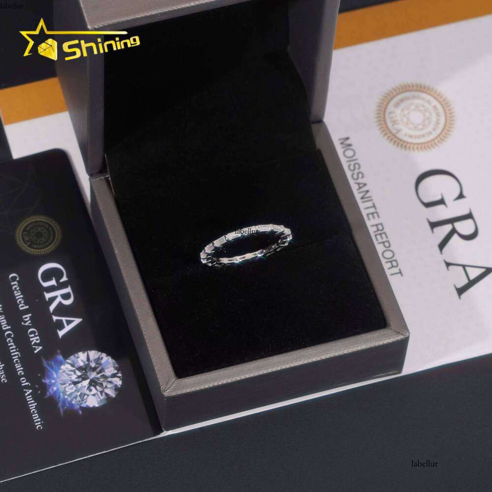 Pure Silver D VVS Baguette Moissanite Wedding High-Quality Women's Fashion Jewelry Ring